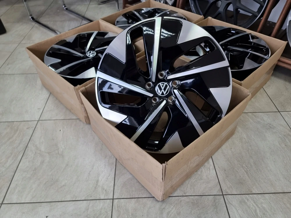 VW VOLKSWAGEN ID.7 BIKOLOR 19"