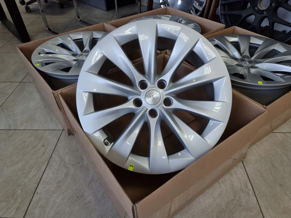 TESLA MODEL X 2015-2021 20" se senzory