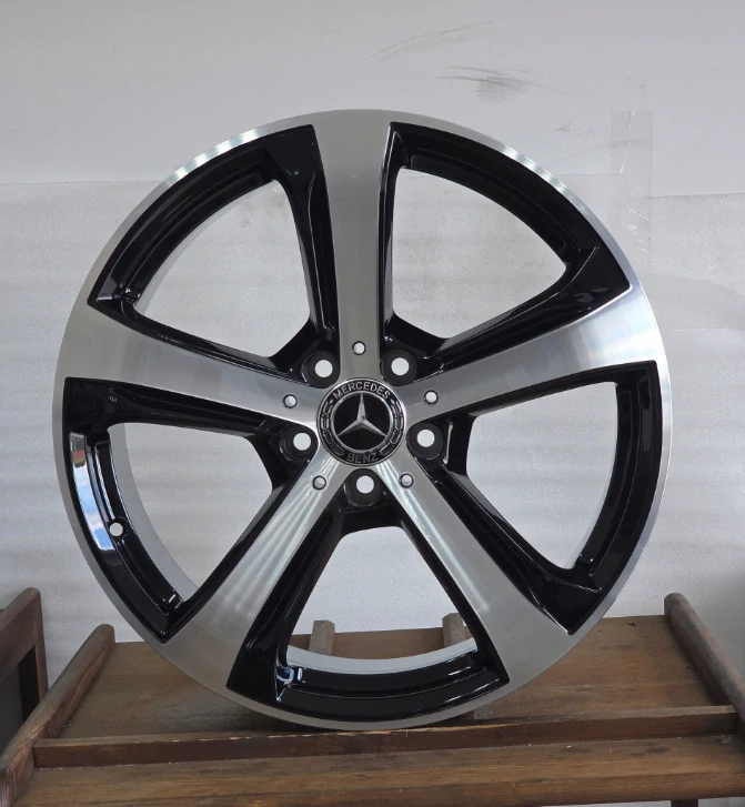 NOVÁ ALU KOLA MERCEDES C ALLTERRAIN X206 E W214 19"
