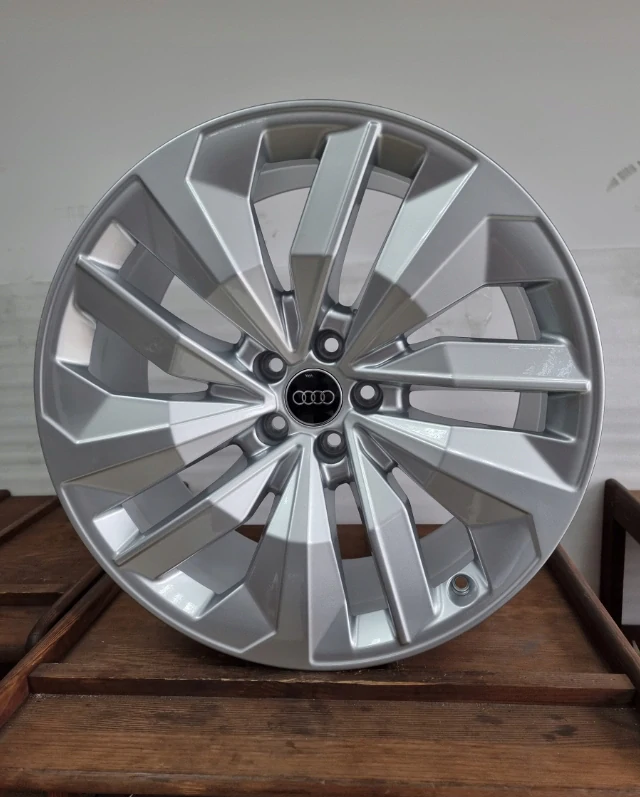 NOVÁ ALU KOLA AUDI E-TRON Q8 20"