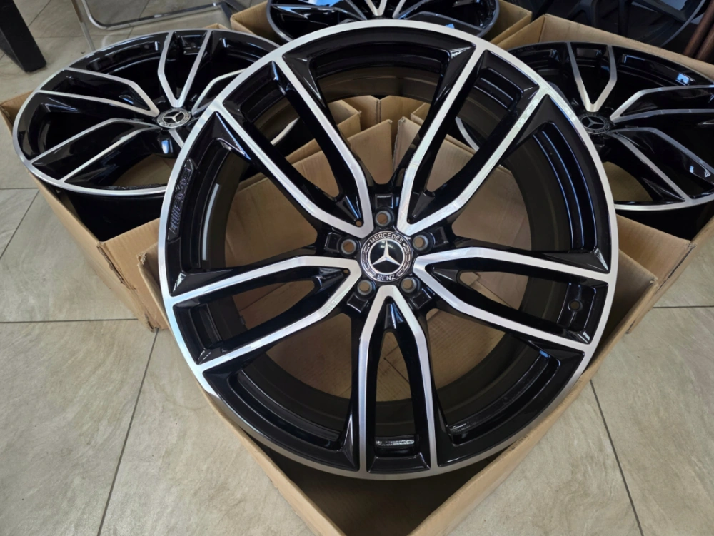 ORIGINÁLNÍ ALU KOLA MERCEDES AMG 23"