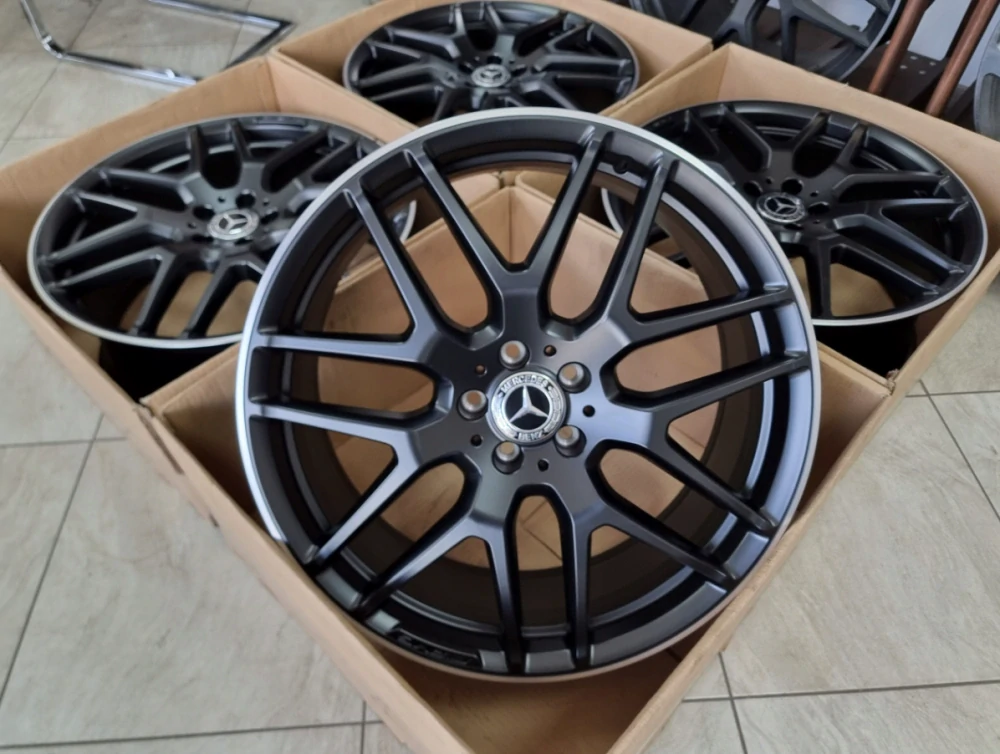 NOVÁ ALU KOLA MERCEDES 21" GLA GLB