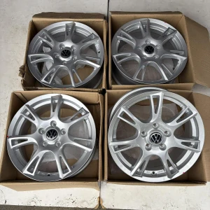 NOVÁ ALU KOLA VW GOLF CADDY PASSAT TOURAN 16" DPH