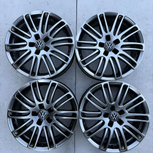 VW PASSAT GOLF TOURAN TIGUAN 17"