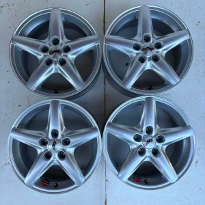NOVÁ ALU KOLA DACIA DUSTER 16" DPH