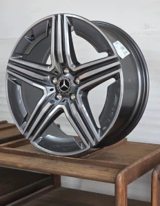 NOVÁ ALU KOLA MERCEDES GLC AMG 20"