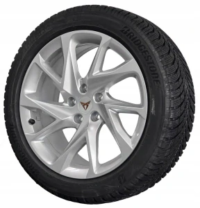 CUPRA FORMENTOR 18" Bridgestone 2023 ROK