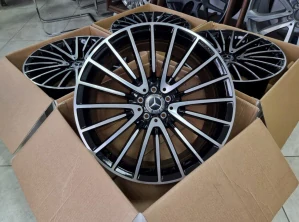 NOVÁ (DEMO) ORIGINÁLNÍ ALU KOLA MERCEDES S 21"AMG
