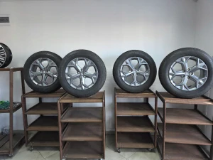 VW Tayron Tiguan Seat Tarraco Skoda Kodiaq 17" Bridgestone 2023