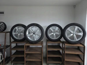 AUDI Q8 e-tron 20" BRIDGESTONE 2021 ROK