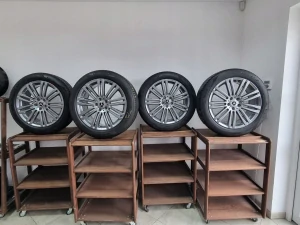 Mercedes CLS W218 19" PIRELLI DEMO 2021 ROK