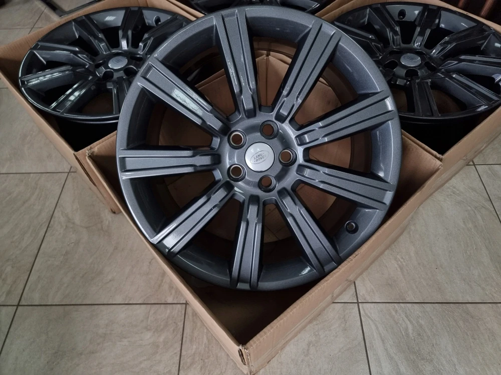 Land Rover Range Rover Range Rover Sport Discovery 5 21"