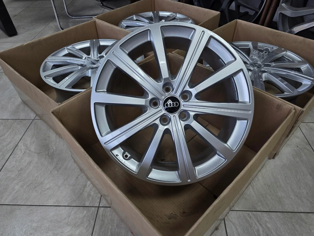 Audi RS Q3 Sportback 83A601025BE 19"