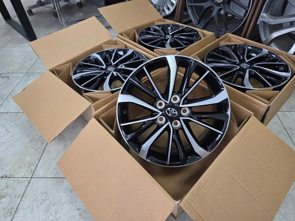 Toyota Avensis Camry Corolla Prius Rav4 Suzuki 17"