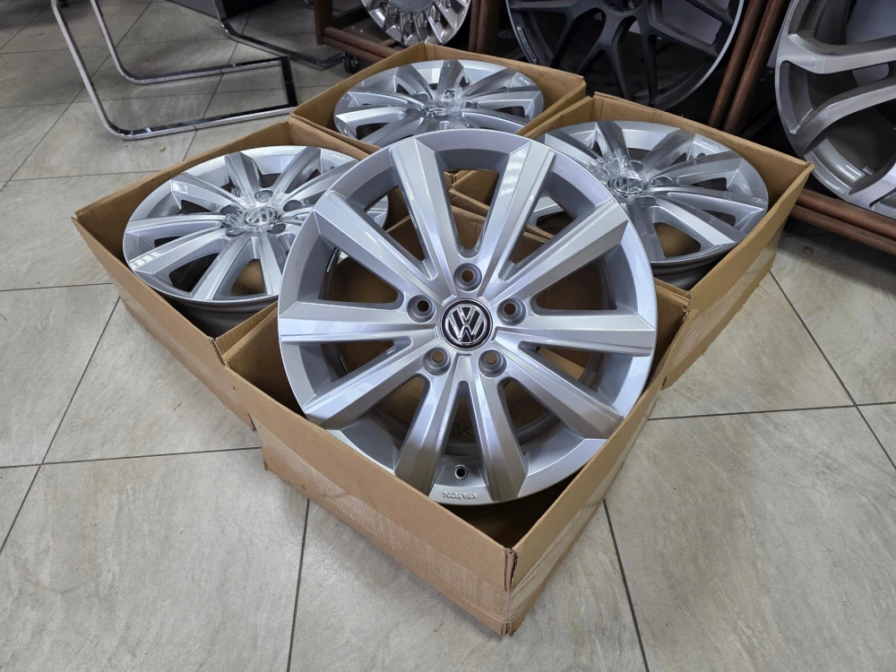 VW Transporter T5 T6 Multivan California Caravelle 17"