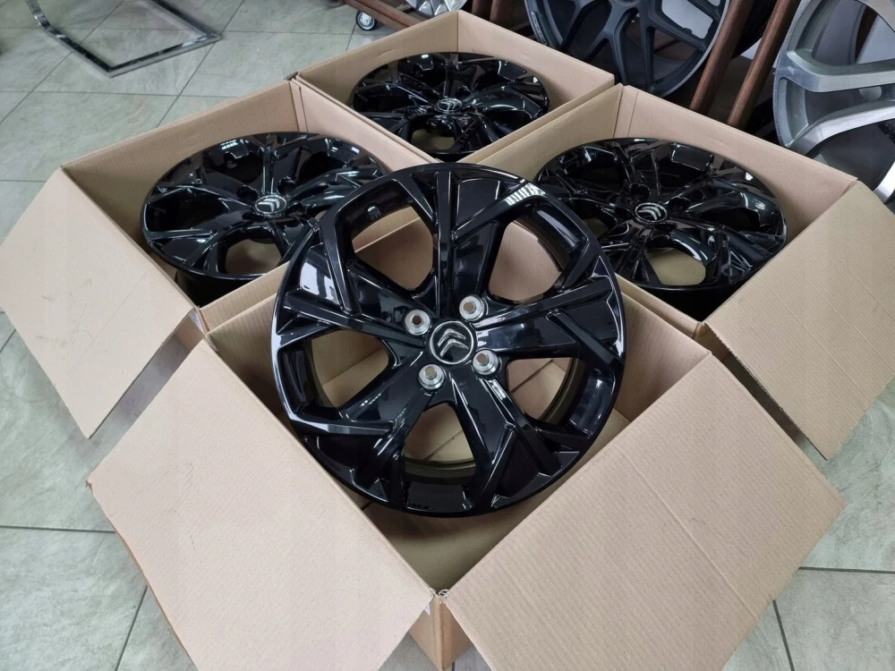 Citroen C4 Grand C4 Picasso Peugeot 2008 208 4x108 17"