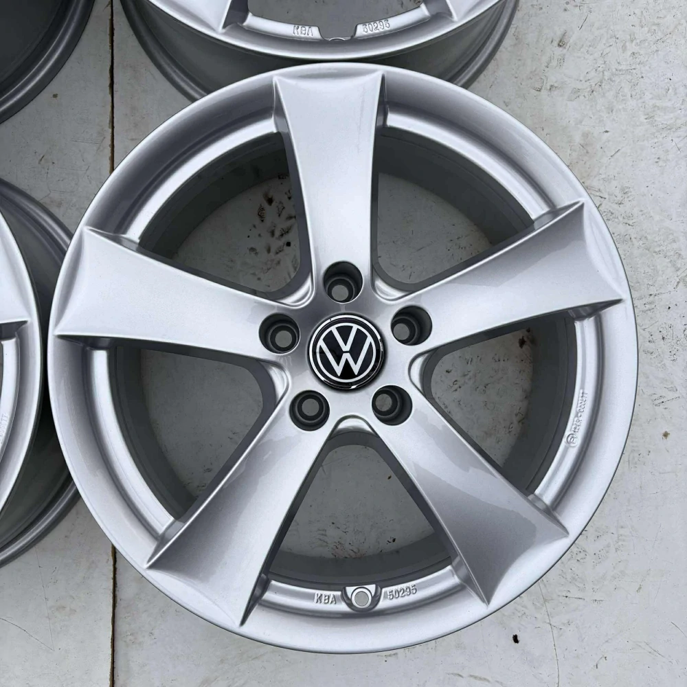 NOVÁ ALU KOLA VW GOLF PASSAT TIGUAN 17" DPH