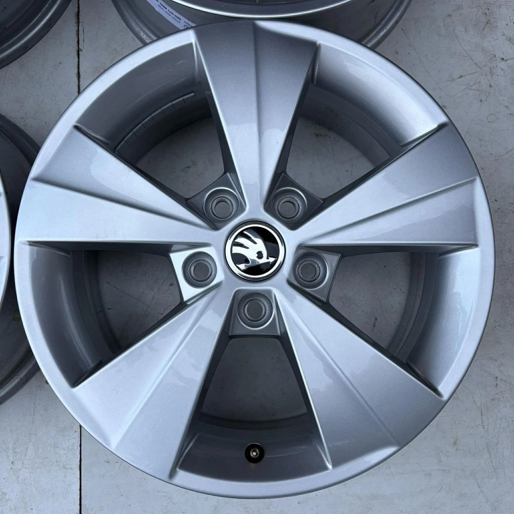 NOVÁ ALU KOLA ŠKODA OCTAVIA YETI KAROQ 16" DPH