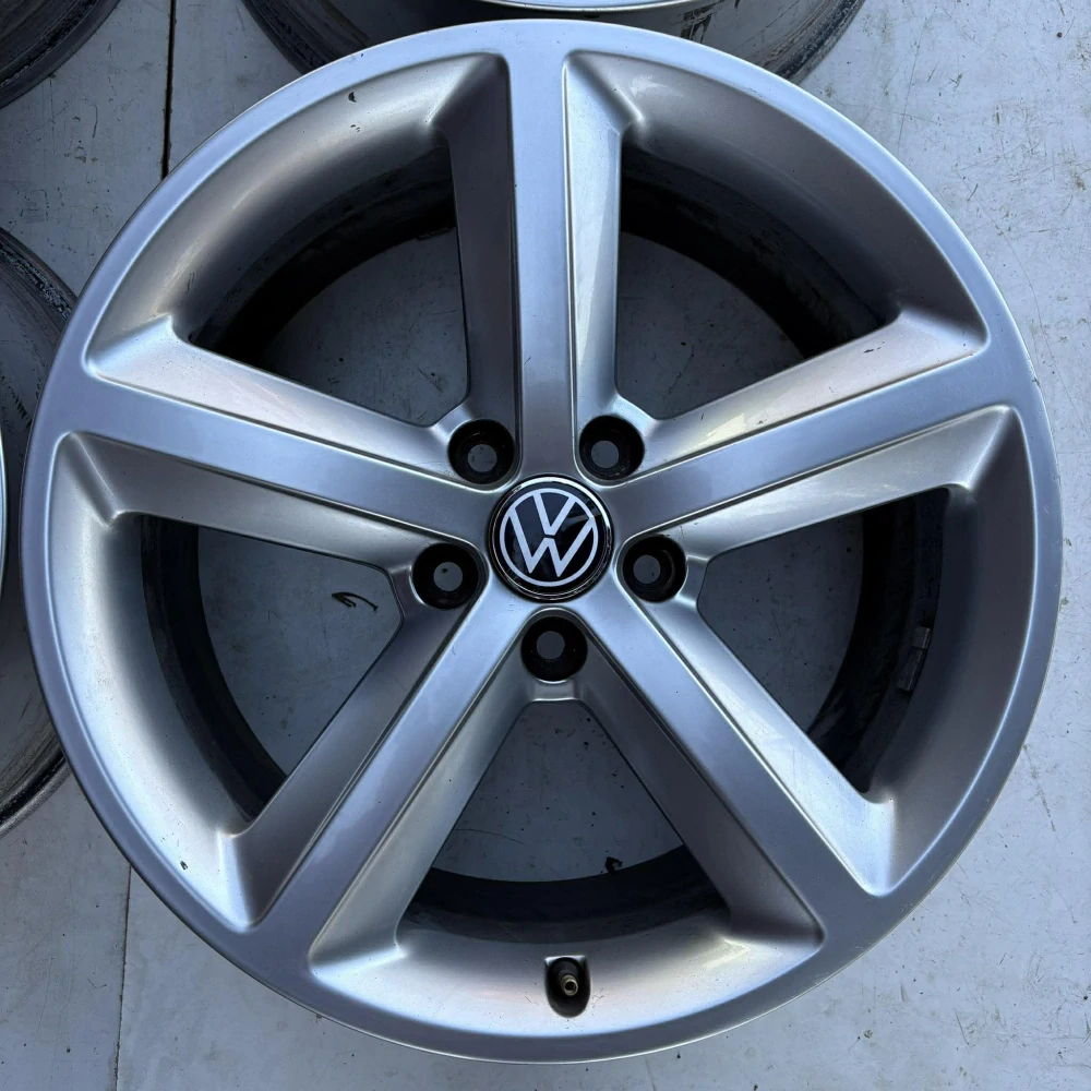ALU KOLA VW GOLF PASSAT ARTEON 18" DPH