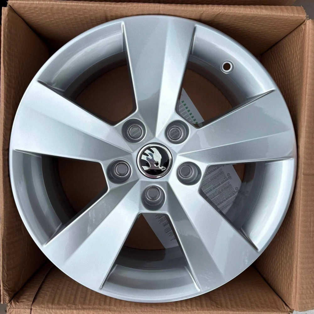 NOVÁ ALU KOLA ŠKODA SUPERB OCTAVIA KAROQ 16" DPH