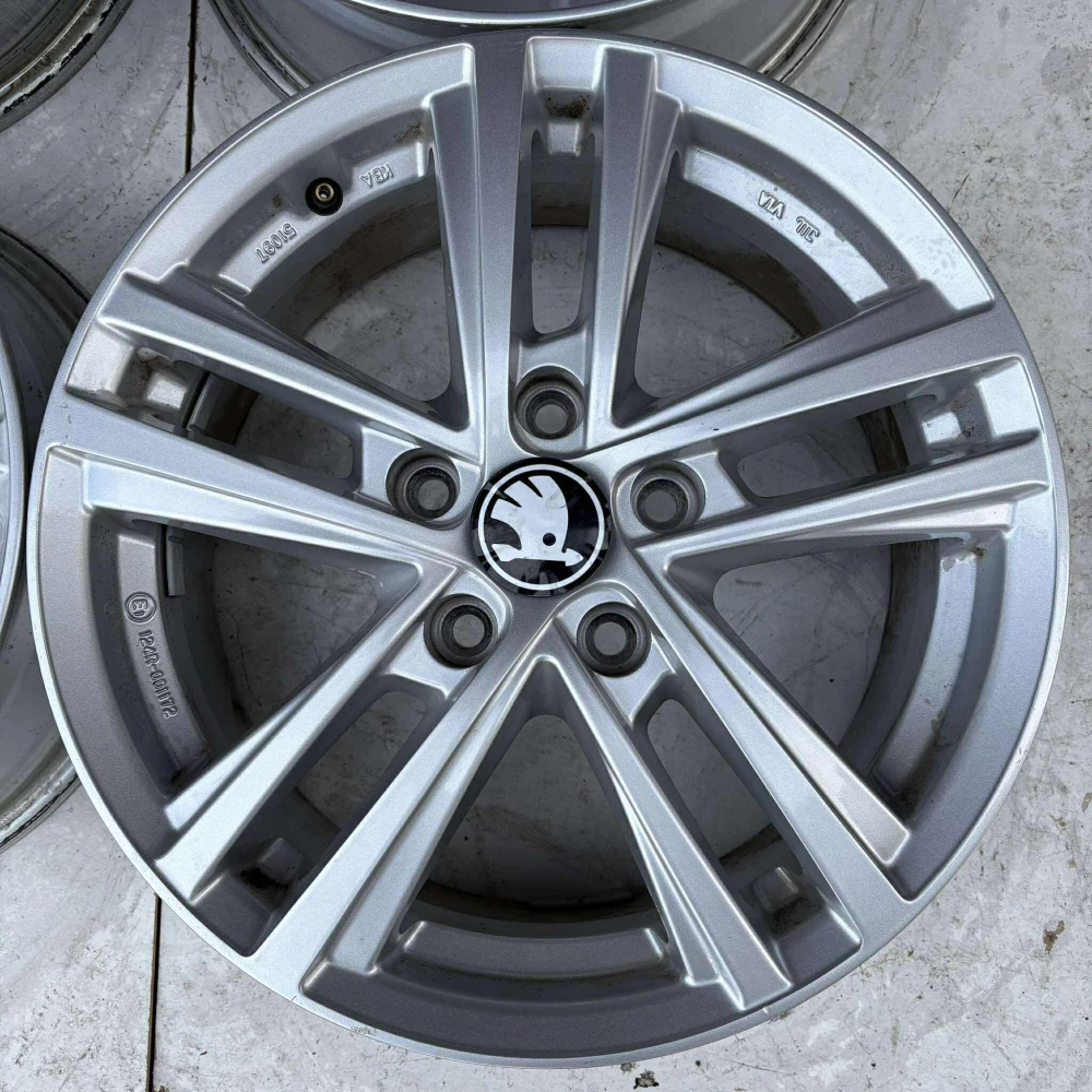 ŠKODA OCTAVIA SUPERB YETI 16" 5X112