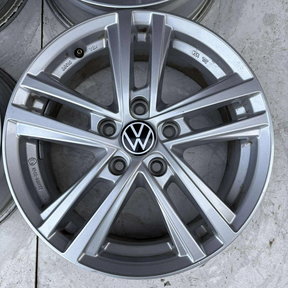 VW GOLF Caddy T-Roc Jetta Touran 16" ET46