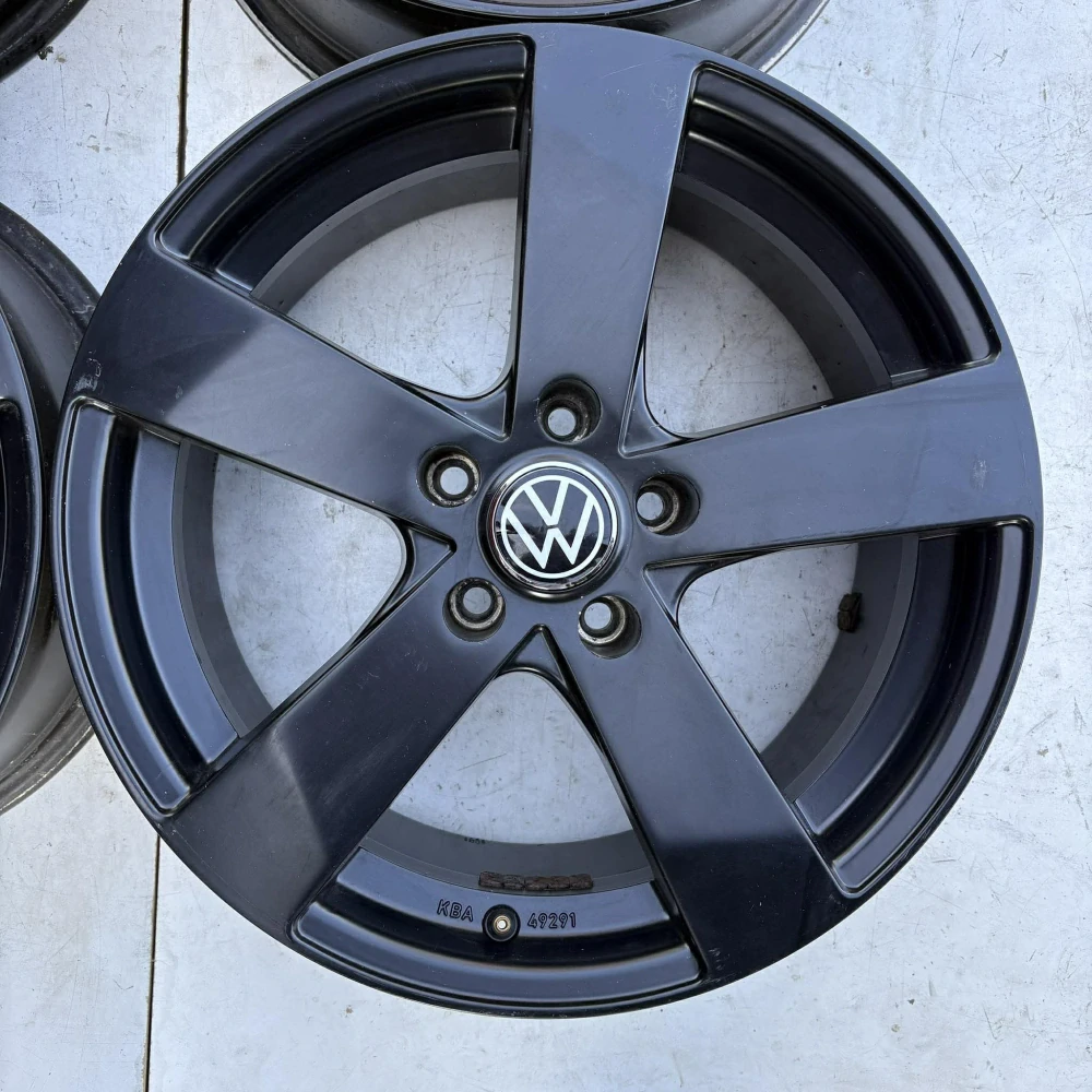 VW GOLF PASSAT TOURAN 17"