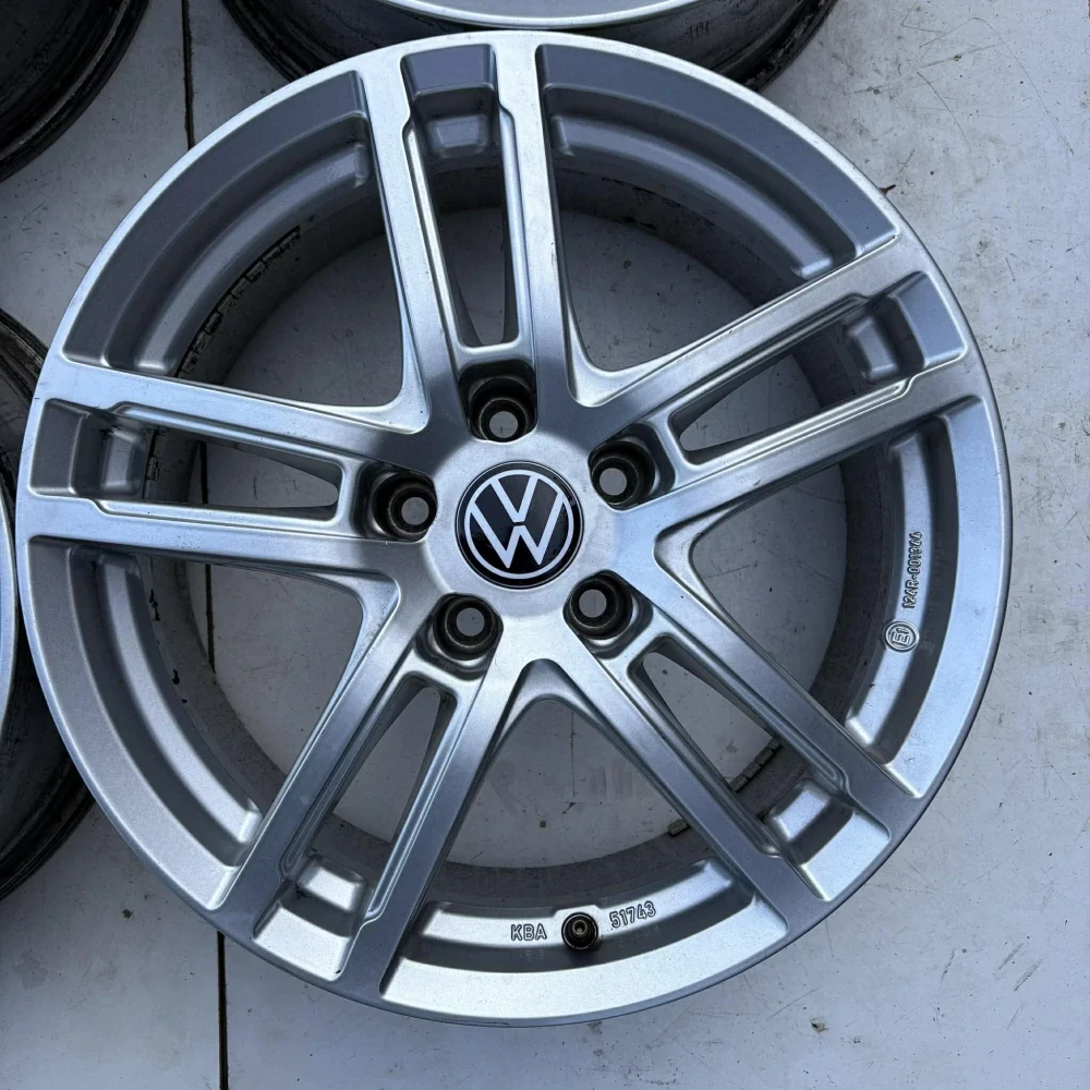 VW GOLF PASSAT TIGUAN SHARAN 17" 7,5"