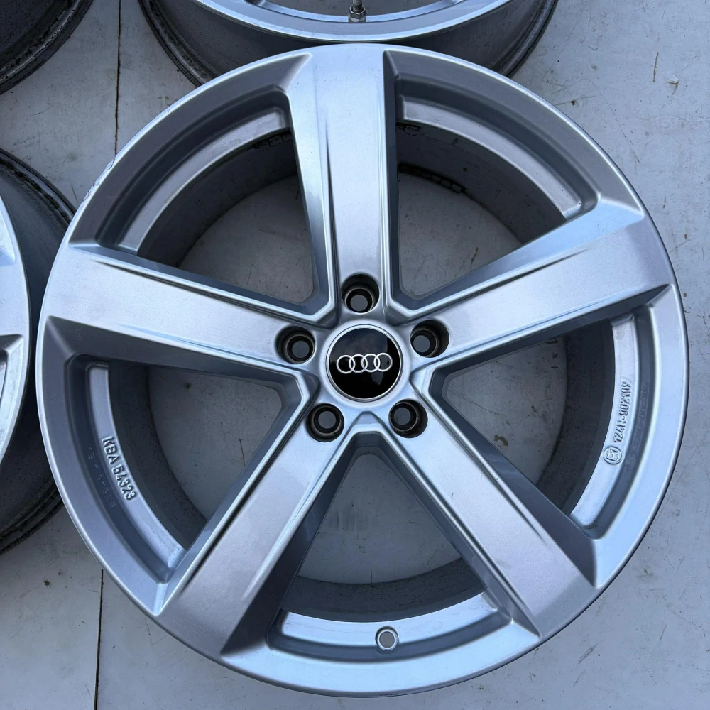AUDI A4 A5 A6 A7 Q5 18"