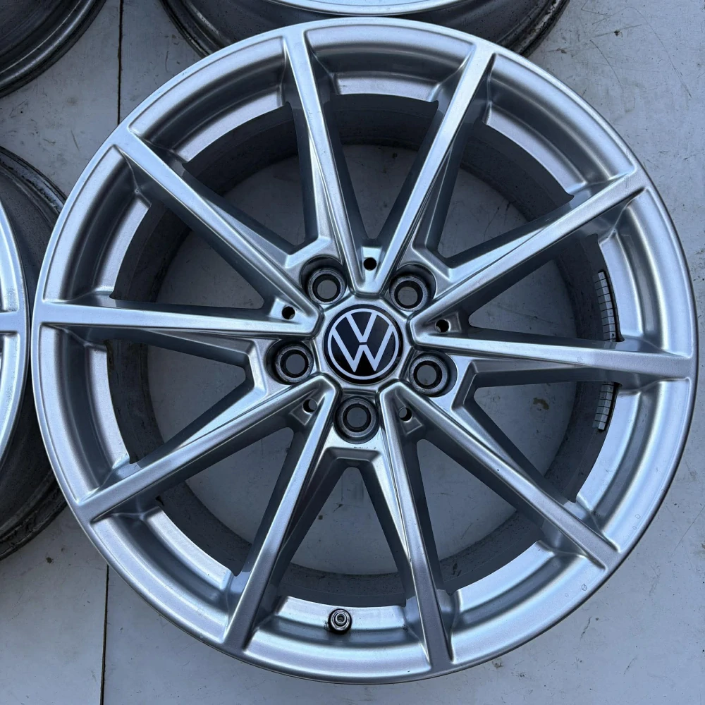 VW GOLF PASSAT TIGUAN SHARAN 17"