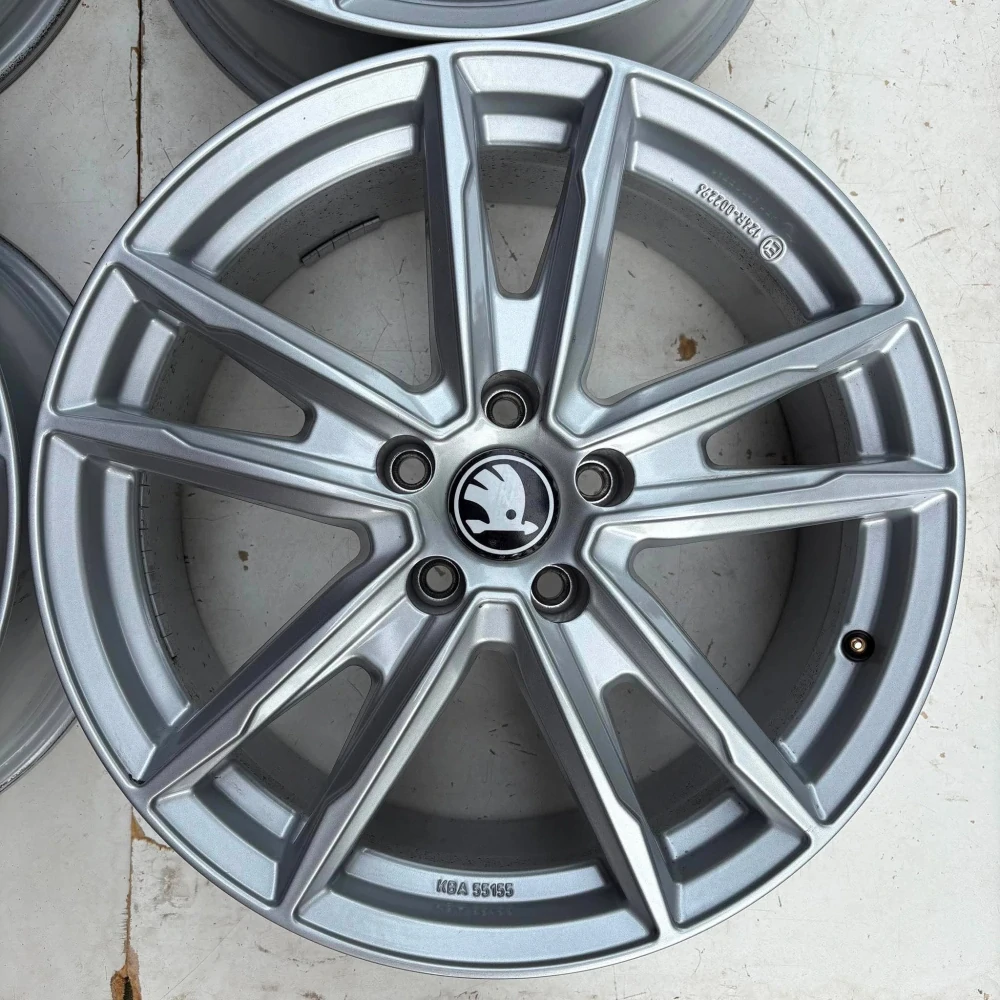 ALU KOLA ŠKODA KAROQ OCTAVIA KODIAQ II 18" DPH