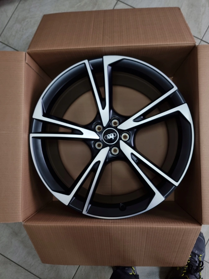 NOVÉ ALU KOLA AUDI 21" A6 A7 Q7 Q8