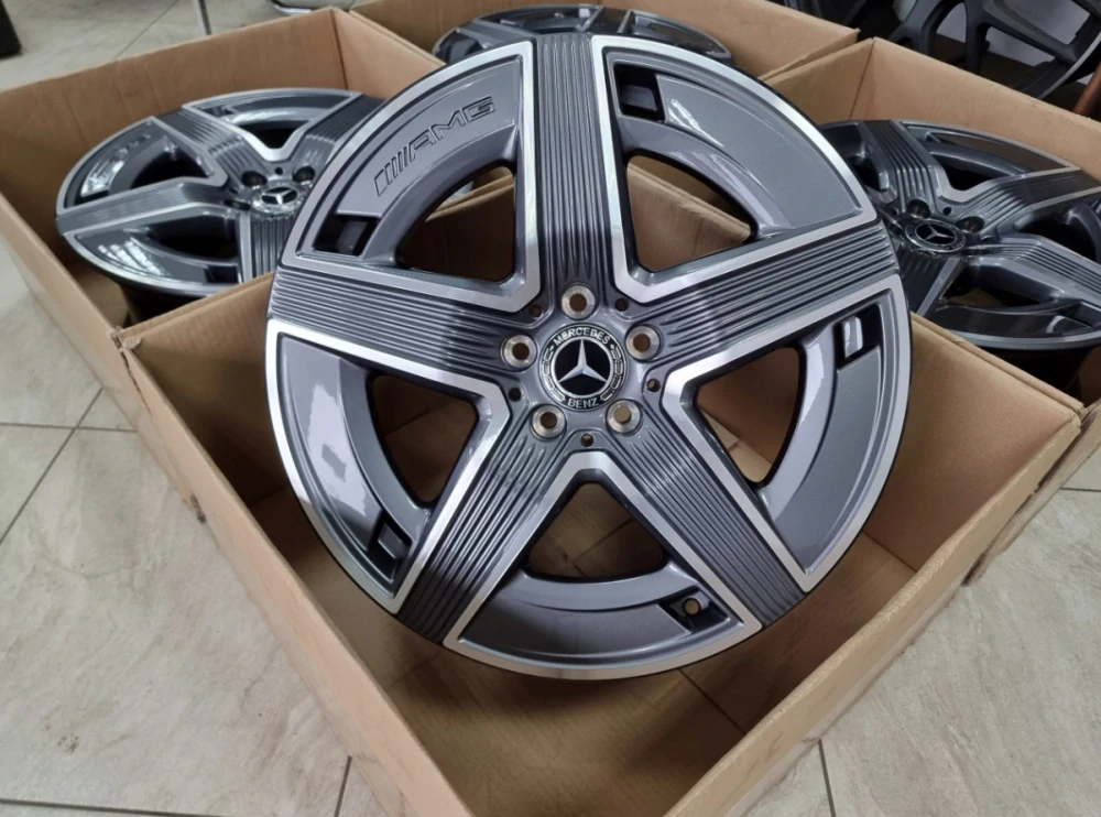 NOVÁ ORIGINÁLNÍ ALU KOLA MERCEDES 19" GLC AMG
