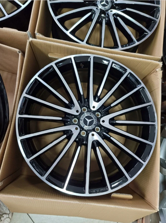 NOVÁ (DEMO) ORIGINÁLNÍ ALU KOLA MERCEDES S 21"AMG