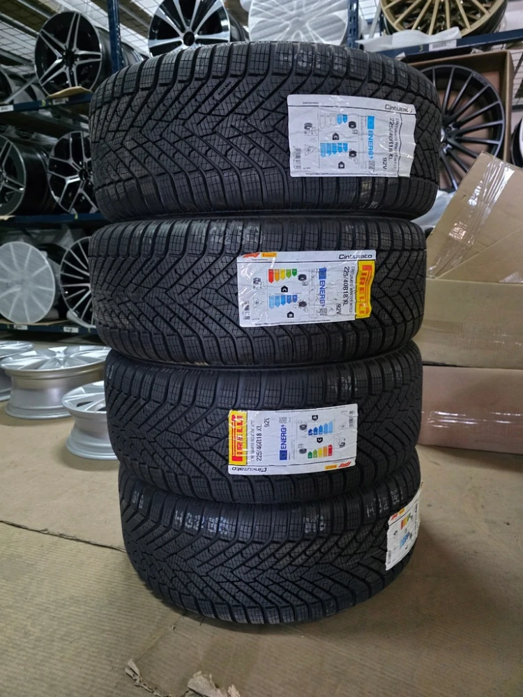 Seat Cupra Leon Mk4 18" Pirelli 2024 ROK