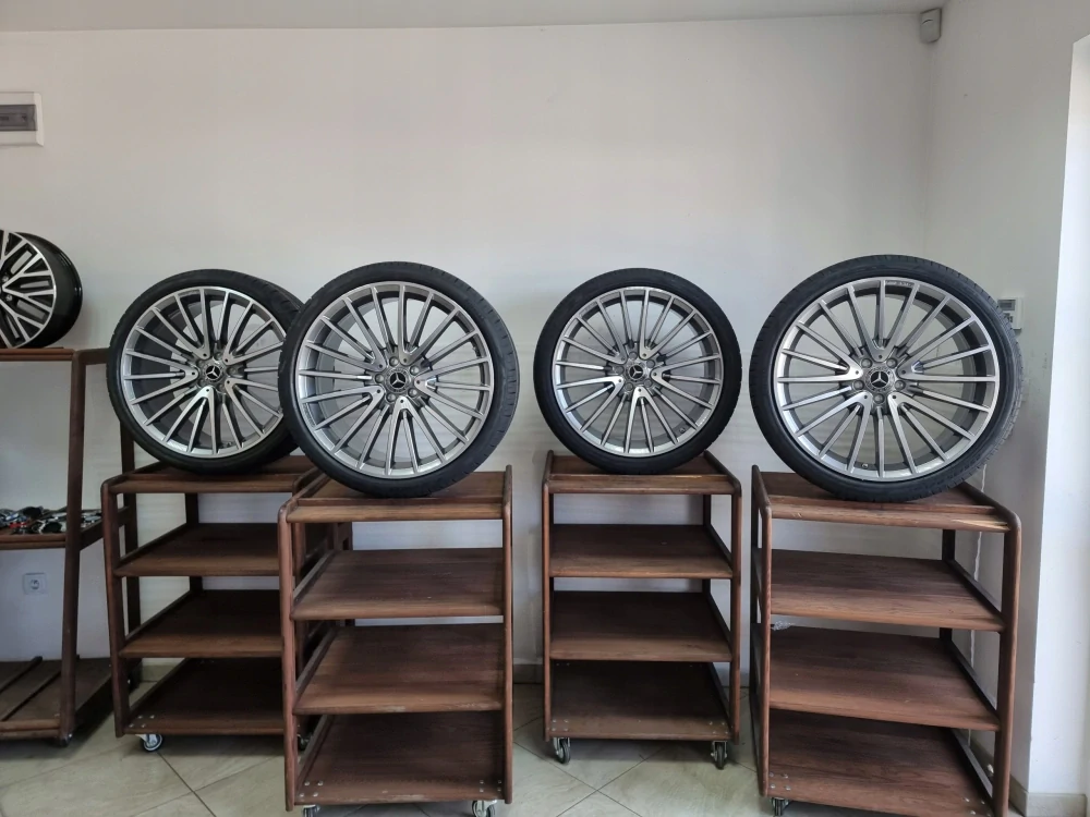Mercedes S-class W223 S223 PIRELLI 2024
