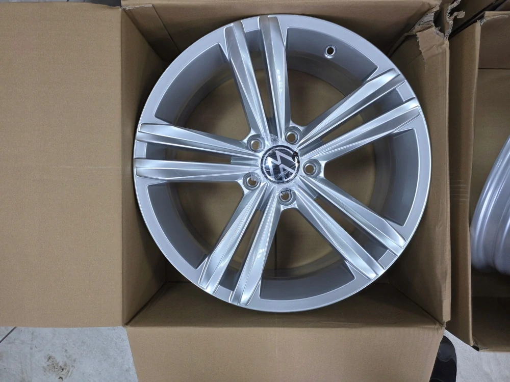 VW TIGUAN Tayron T-Roc Taos Seat Ateca Skoda Karoq 18"