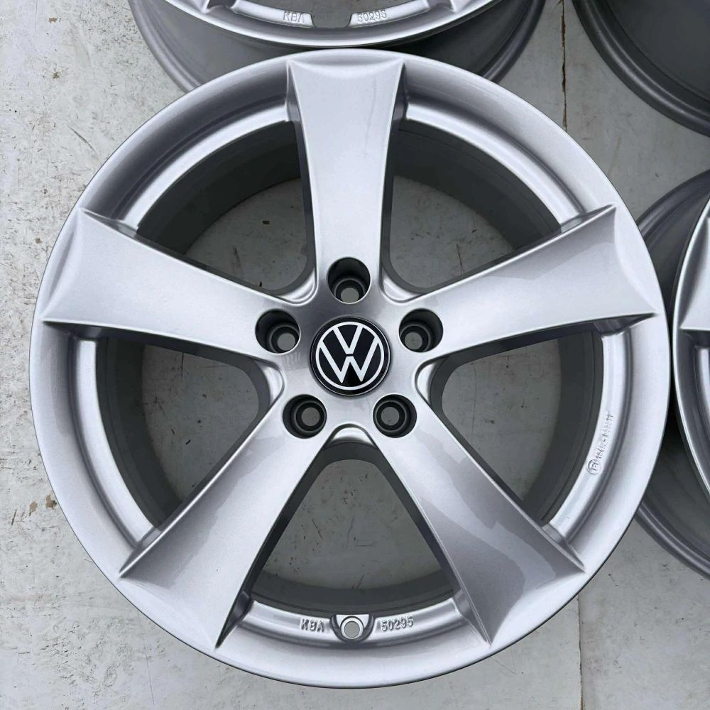 NOVÁ ALU KOLA VW GOLF PASSAT TIGUAN 17" DPH