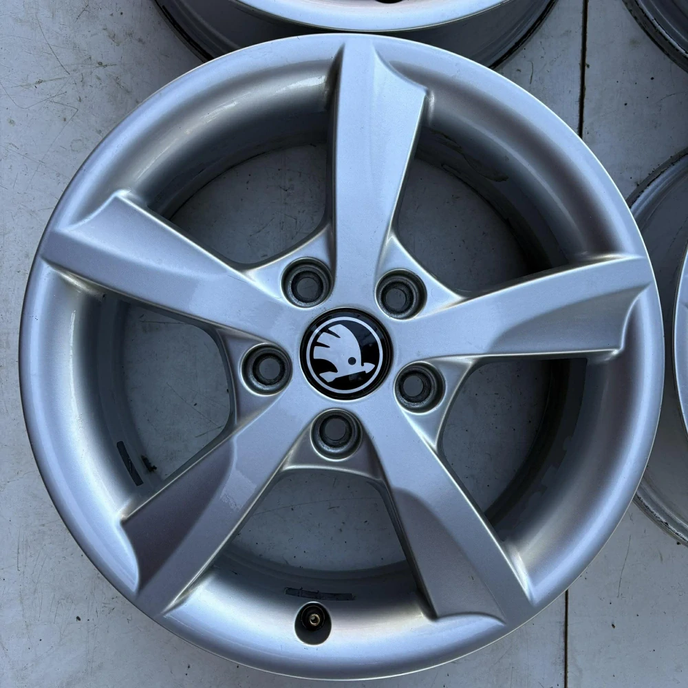 ŠKODA OCTAVIA YETI KAROQ 16" DPH