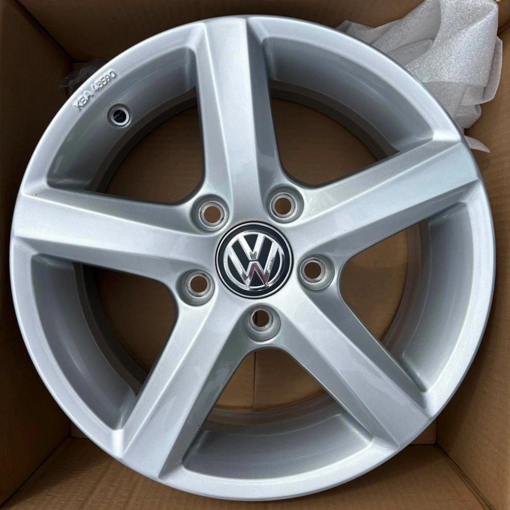 NOVÁ ALU KOLA VW GOLF 15" DPH