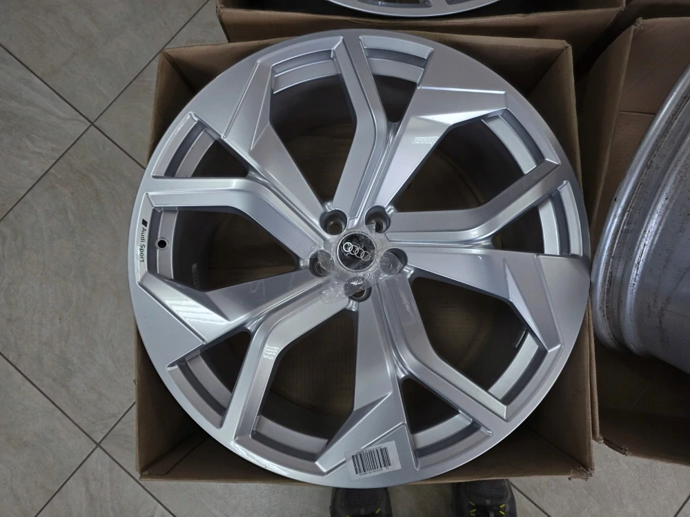 Audi 23" Q8 RS Q8 5x112