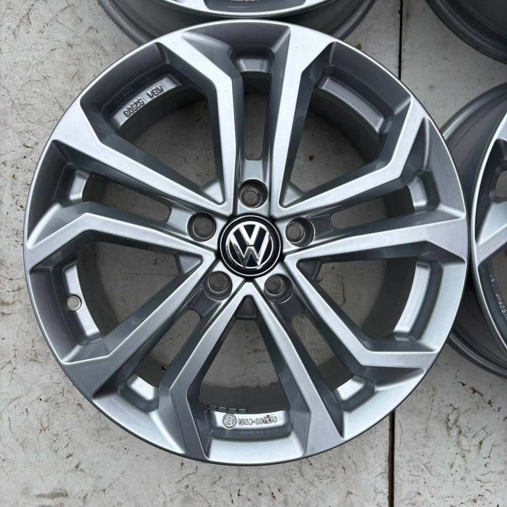 NOVÁ ALU KOLA VW GOLF PASSAT TIGUAN 17" DPH
