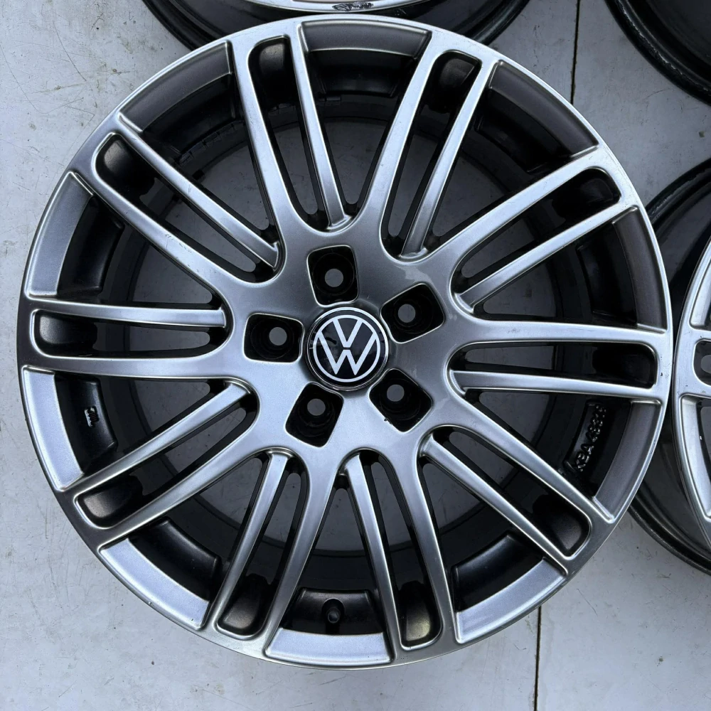 VW PASSAT GOLF TOURAN TIGUAN 17"
