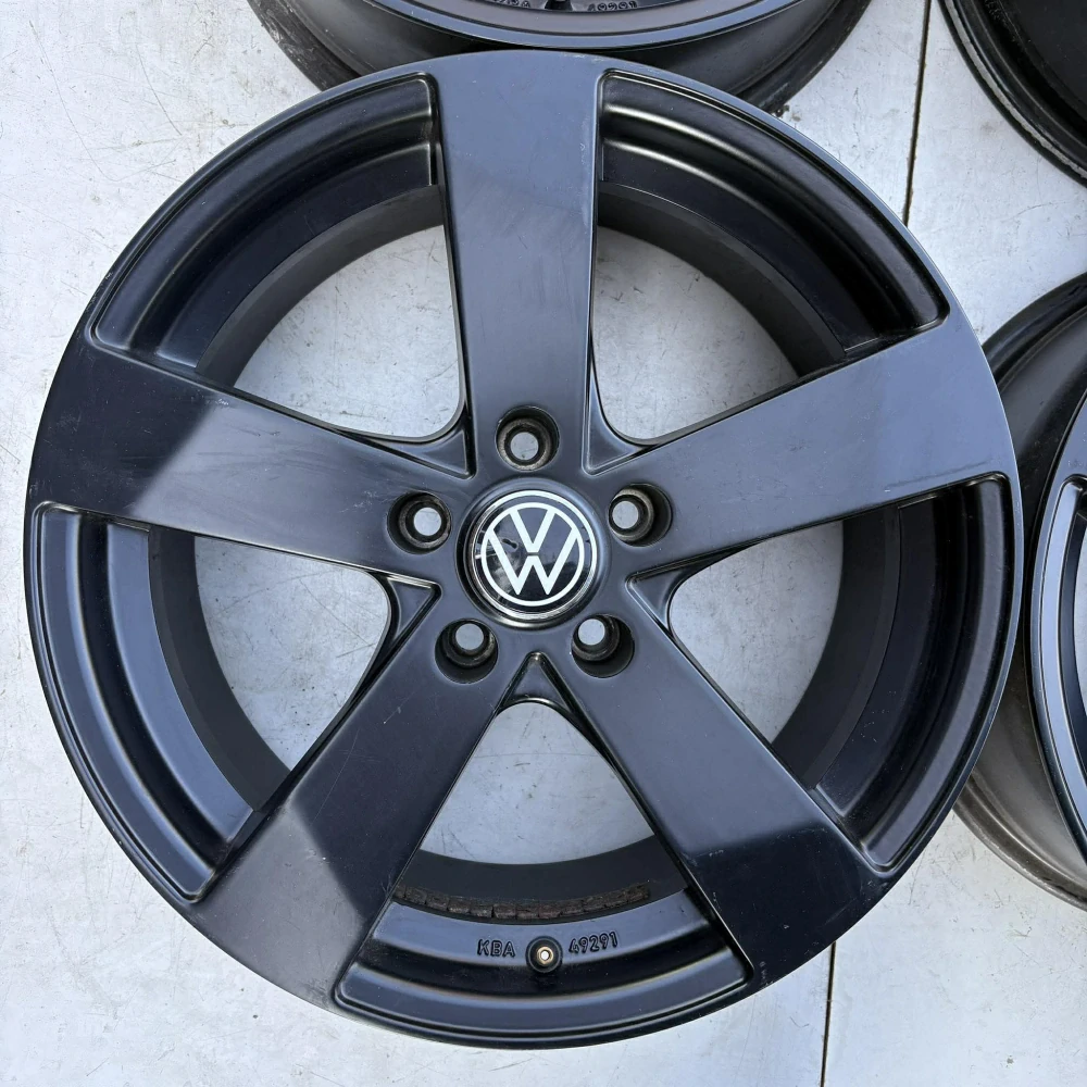 VW GOLF PASSAT TOURAN 17"