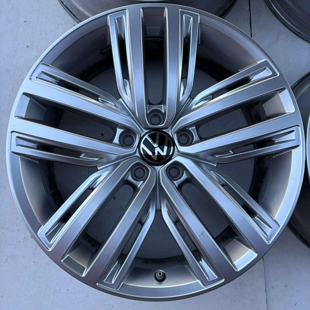 VW TIGUAN 19"