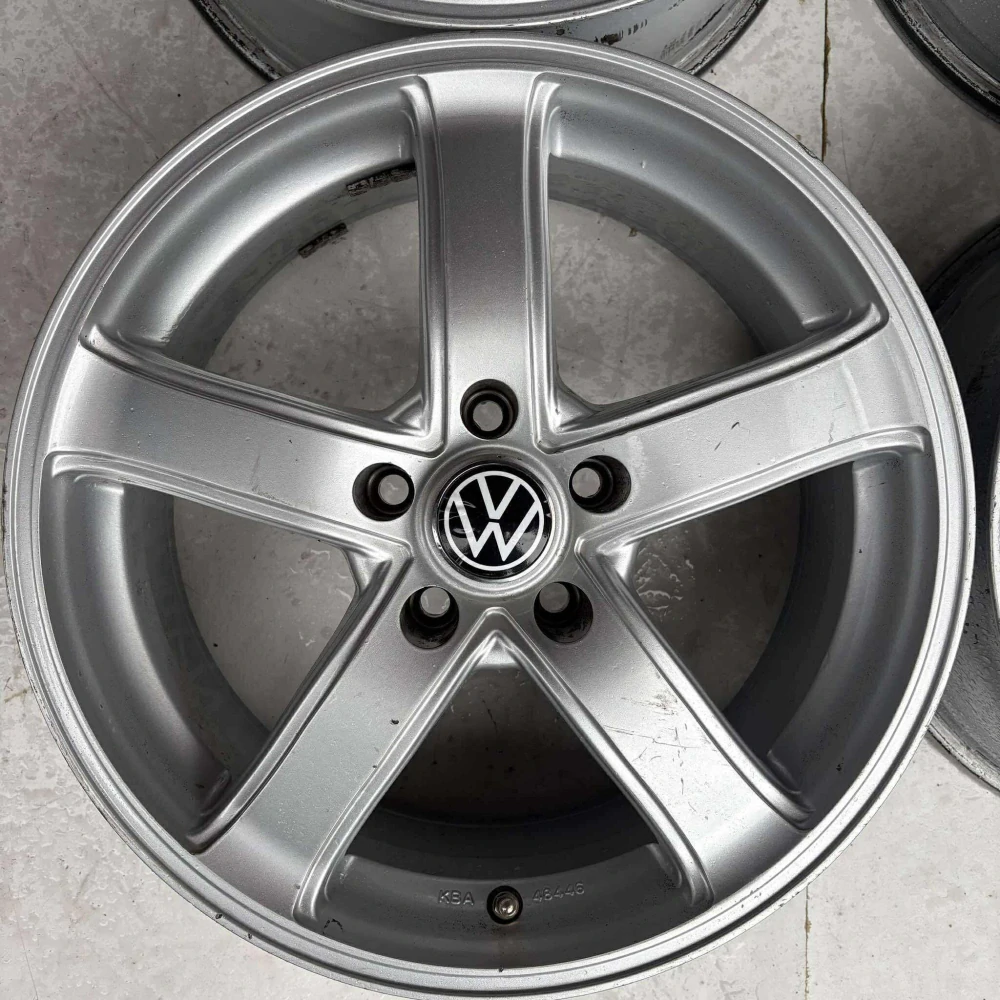 VW PASSAT TIGUAN ARTEON SHARAN 17'' ET35