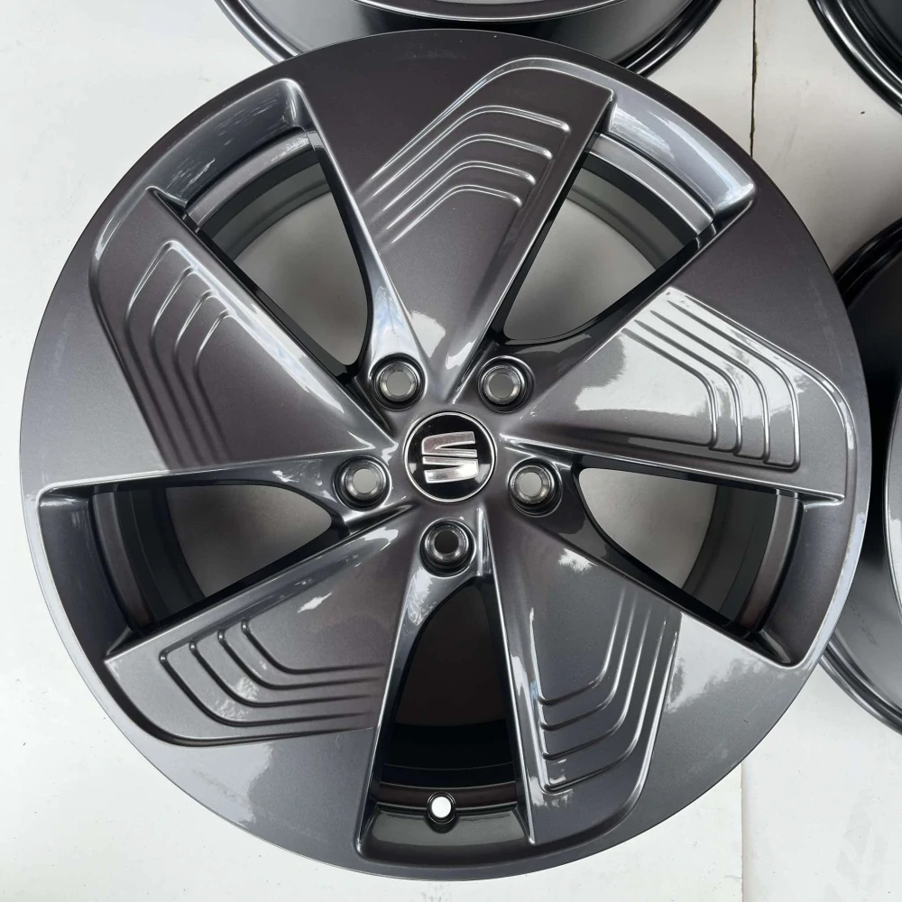 CUPRA BRON SEAT LEON TOLEDO ALTEA 18" NOVÉ