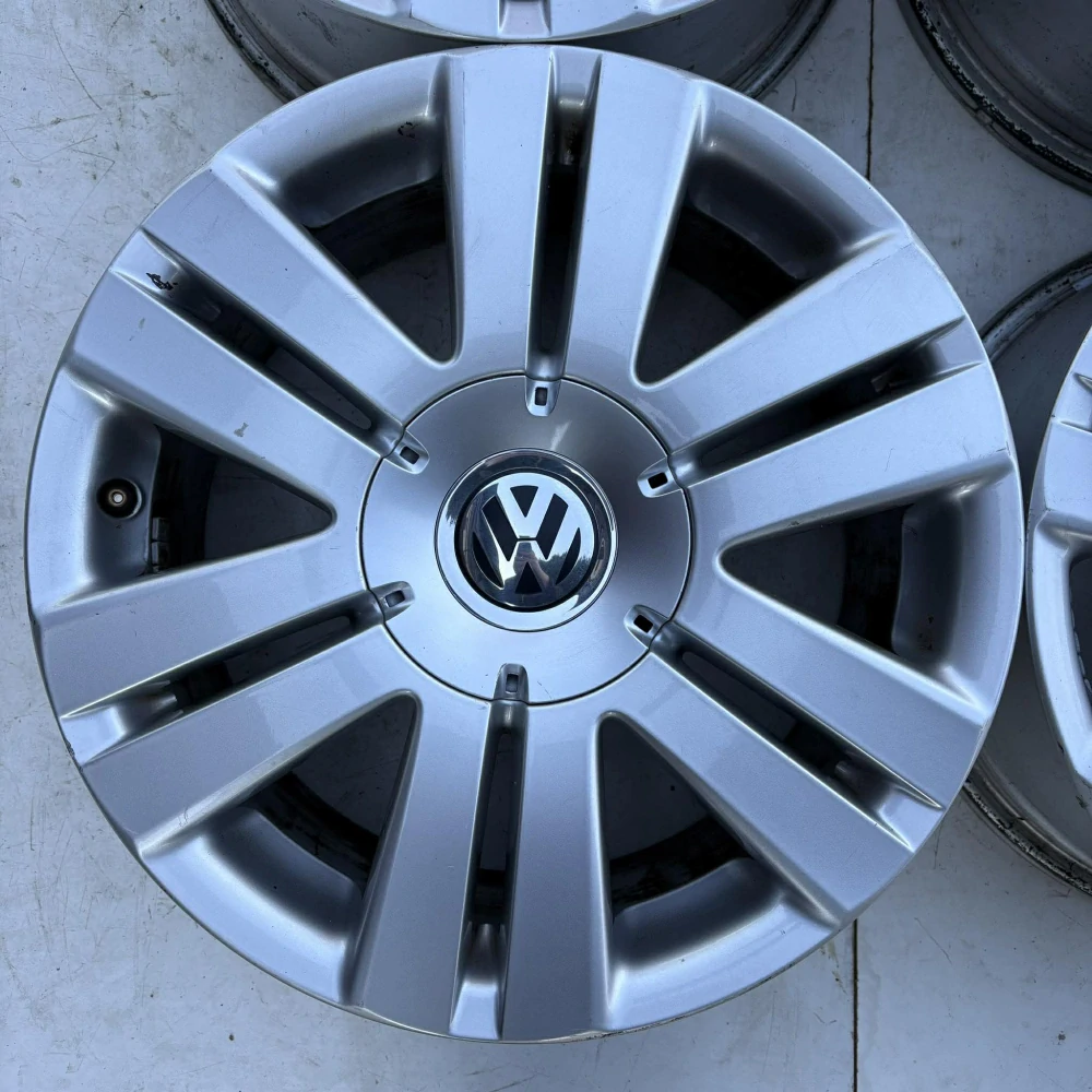 VW GOLF PASSAT TOURAN SHARAN 16"