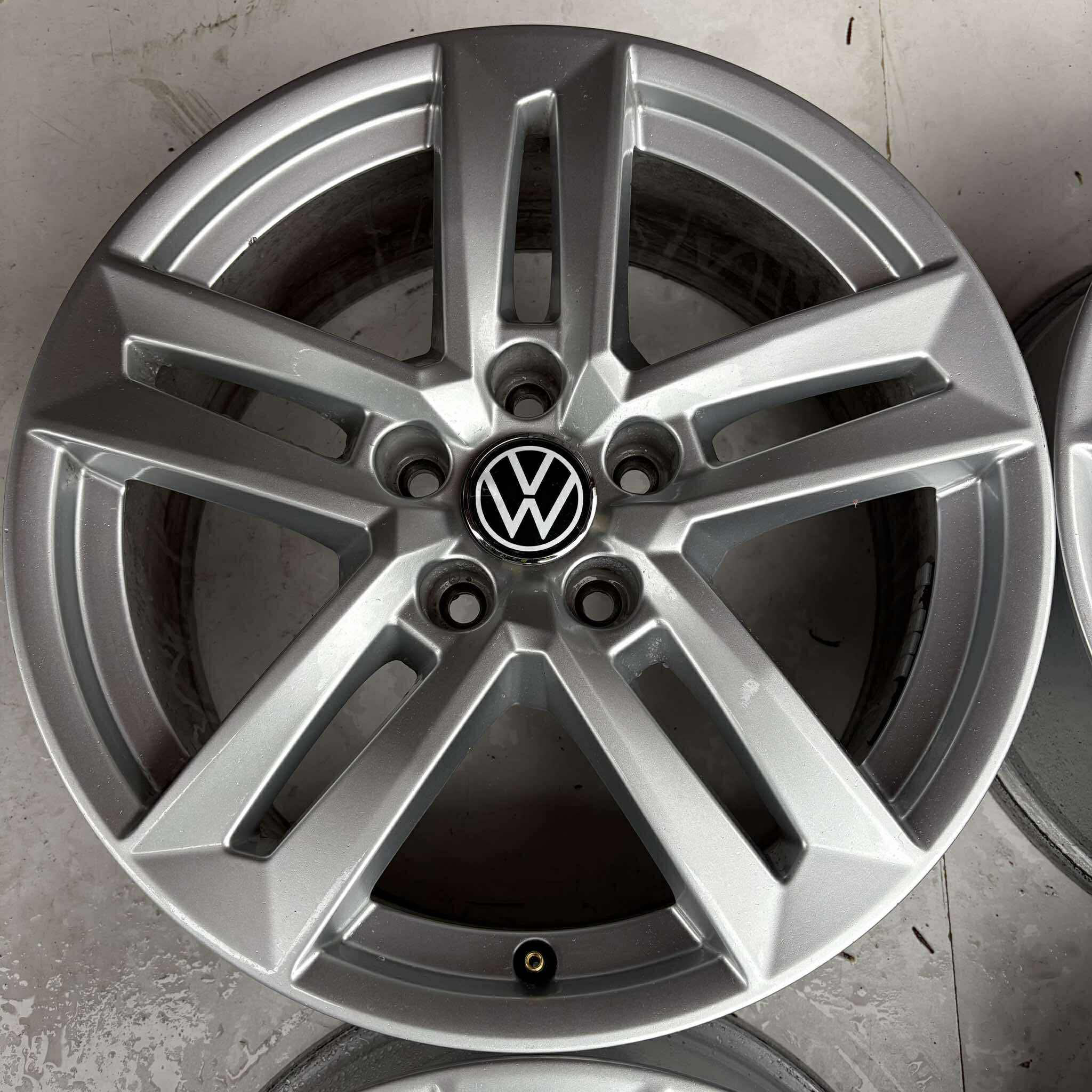 VW PASSAT GOLF TIGUAN CADDY 17"