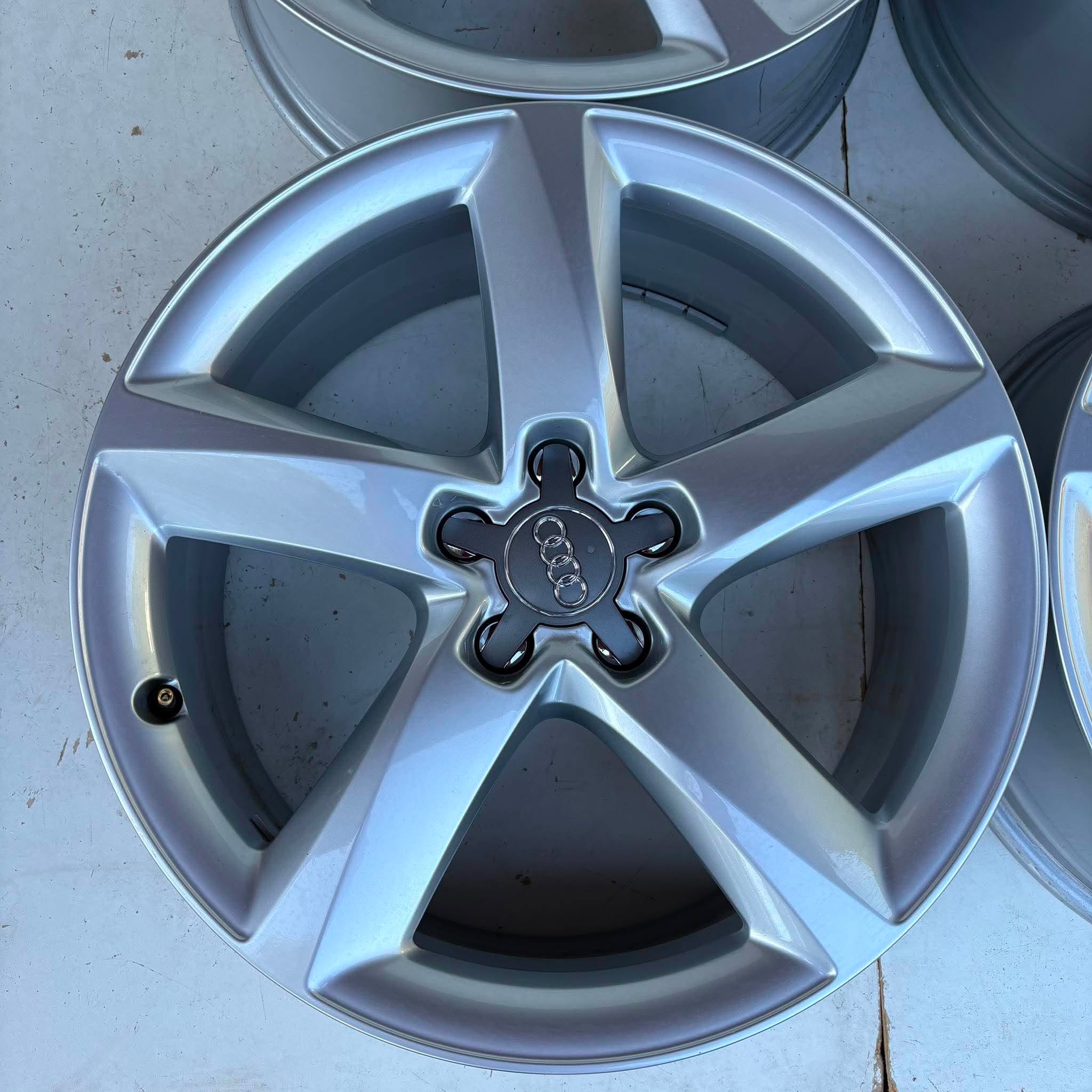 NOVÁ ALU KOLA AUDI A8 D4 19" DPH